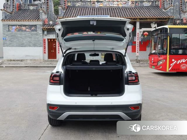Volkswagen Exploring the shadow 2023 Белый из Китая, фото 5