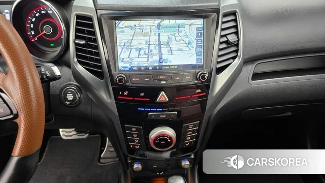 Ssangyong Tivoli Armor 2018 Зеленый из Кореи, фото 5