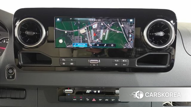 Mercedes-Benz Sprinter 2023 Черный из Кореи, фото 5