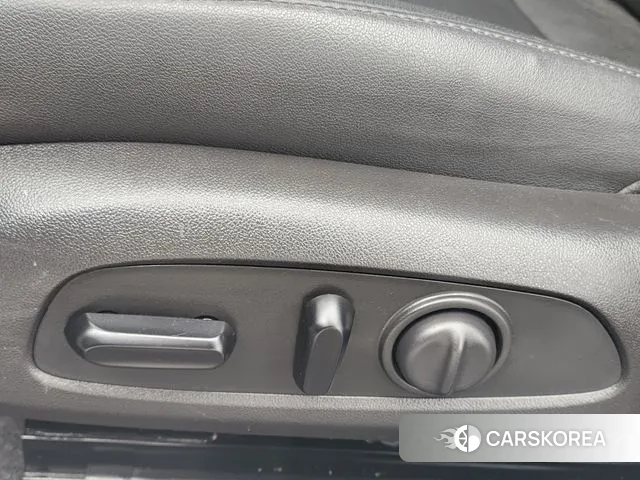 Chevrolet (GM Daewoo) The New Malibu 2019 Белый из Кореи, фото 5