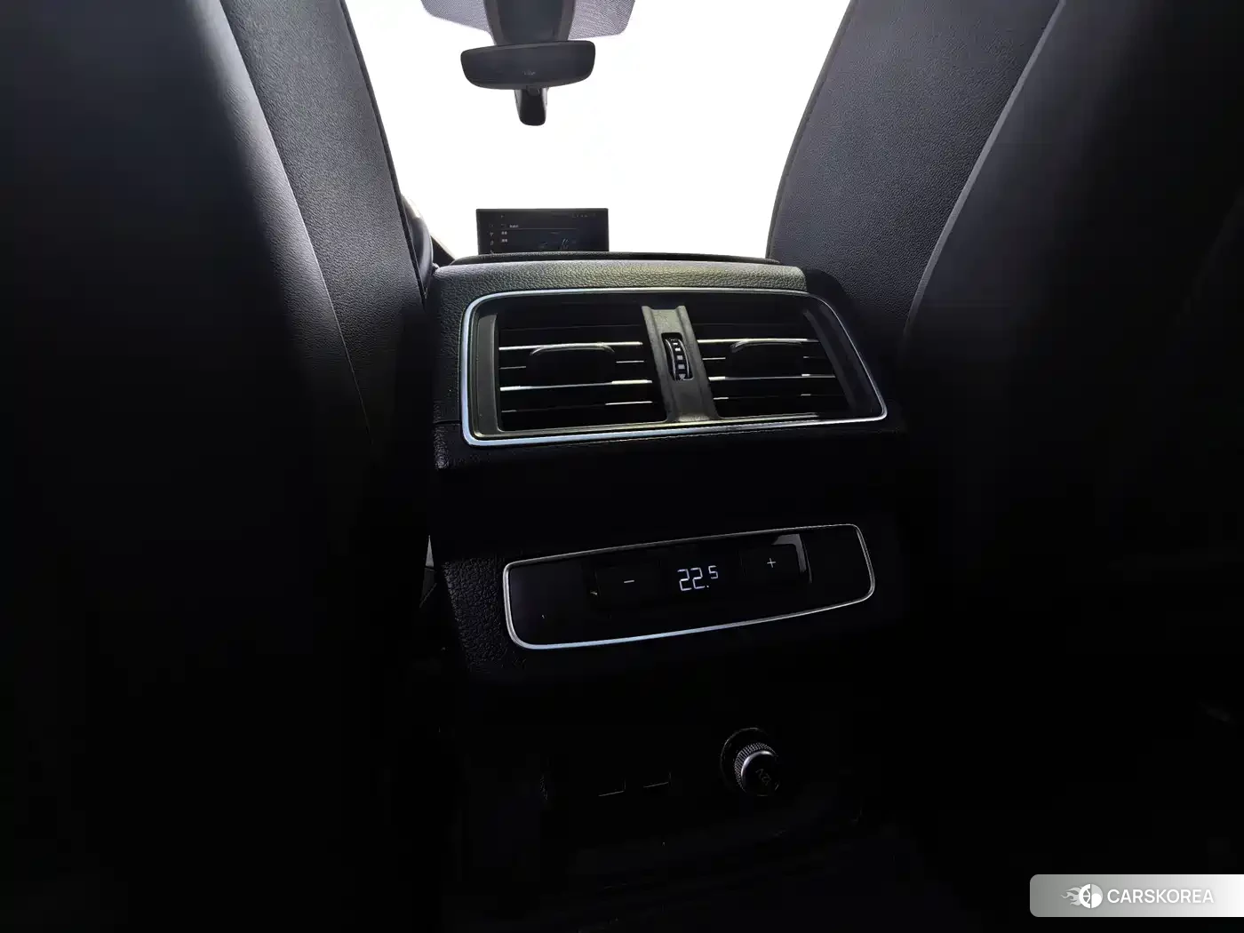 Audi Q5L 2024 Черный из Китая, фото 5