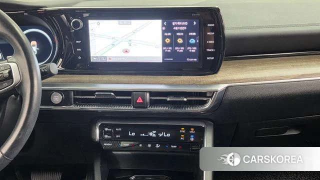 Kia K5 3rd generation 2022 Белый из Кореи, фото 5
