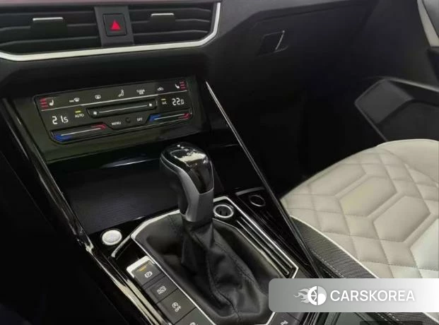 Volkswagen Tanyue 2022 Черный из Китая, фото 5