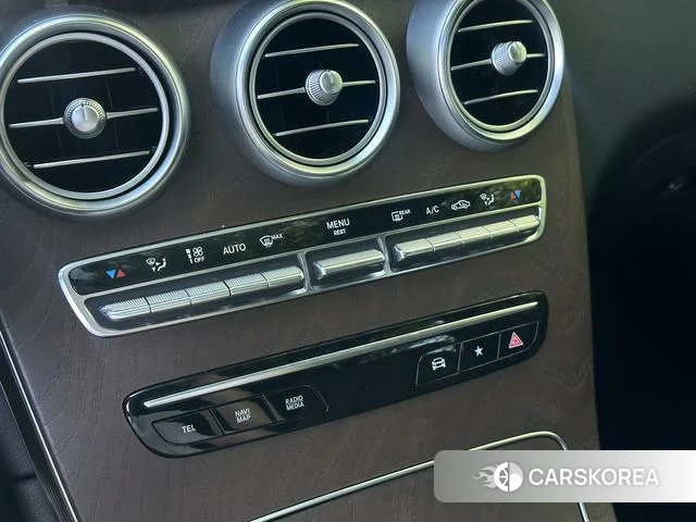 Mercedes-Benz GLC 2021 Черный из Китая, фото 5