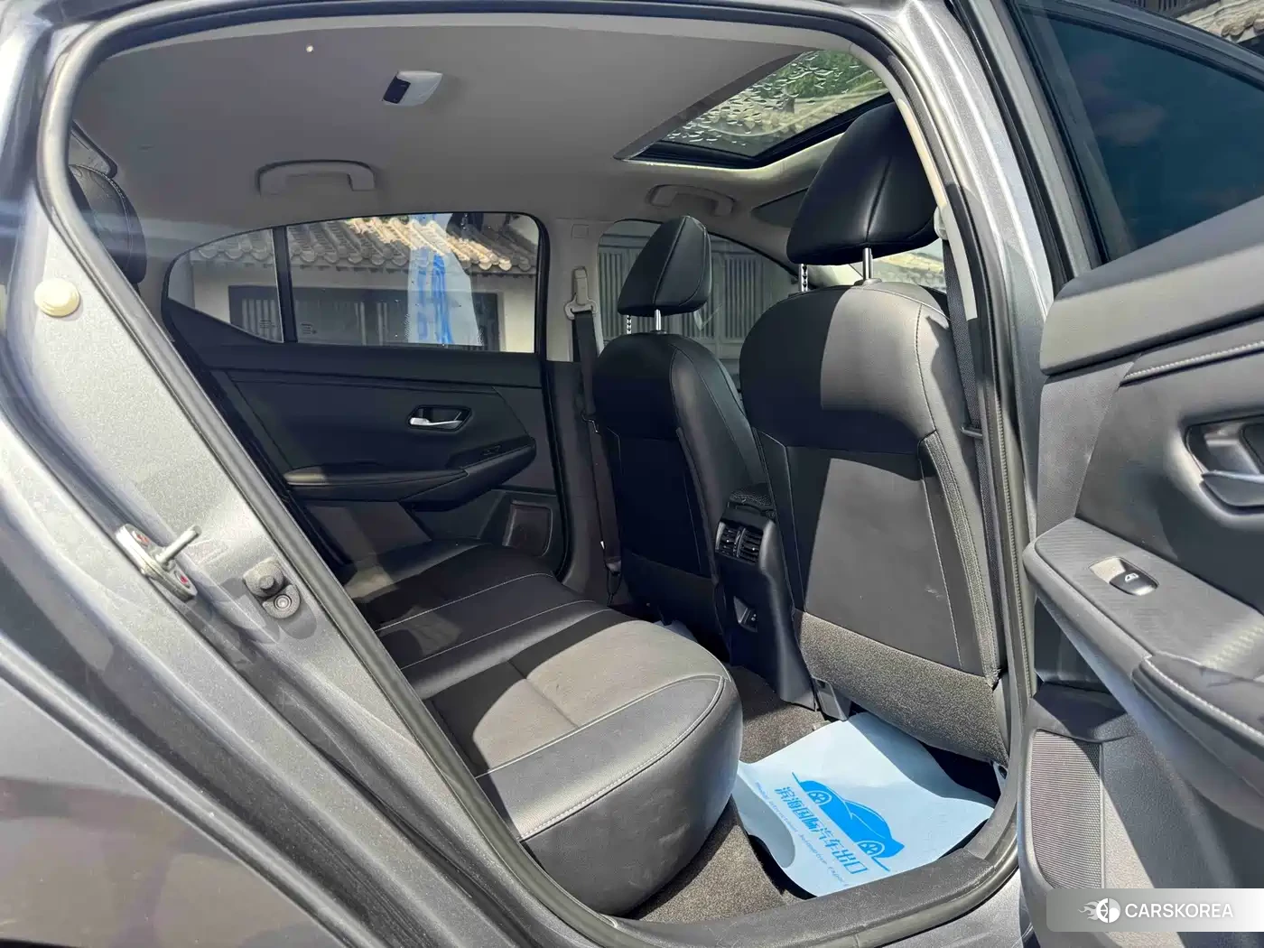 Nissan Sylphy 2023 Silver/gray из Китая, фото 5