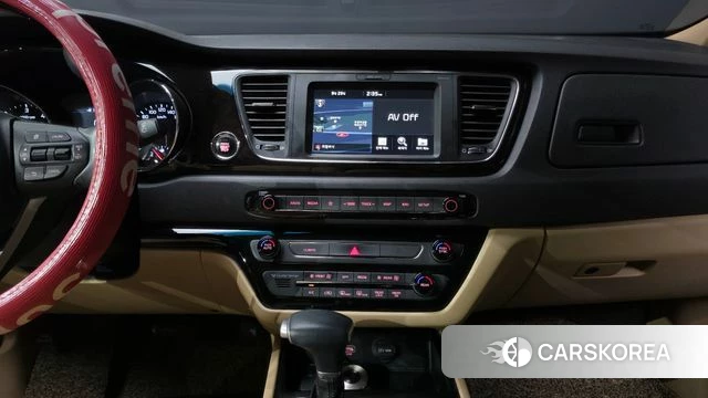 Kia The New Carnival 2019 Белый из Кореи, фото 5