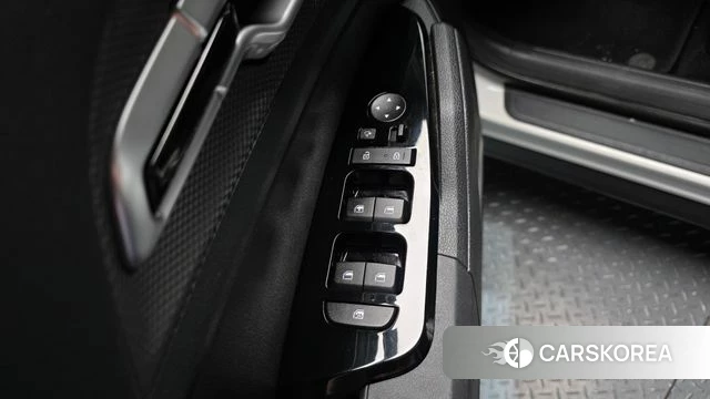 Kia Sportage 5th Generation 2022 Белый из Кореи, фото 5