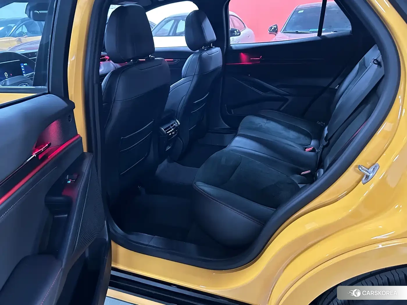 Ford Mondeo 2024 Yellow/orange из Китая, фото 5