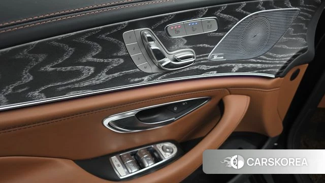 Mercedes-Benz AMG GT 2022 Черный из Кореи, фото 5