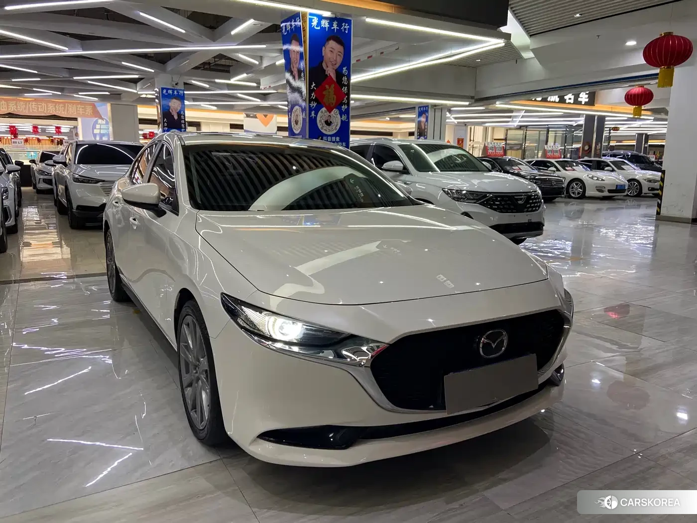 Mazda 3 2022 Белый из Китая, фото 6