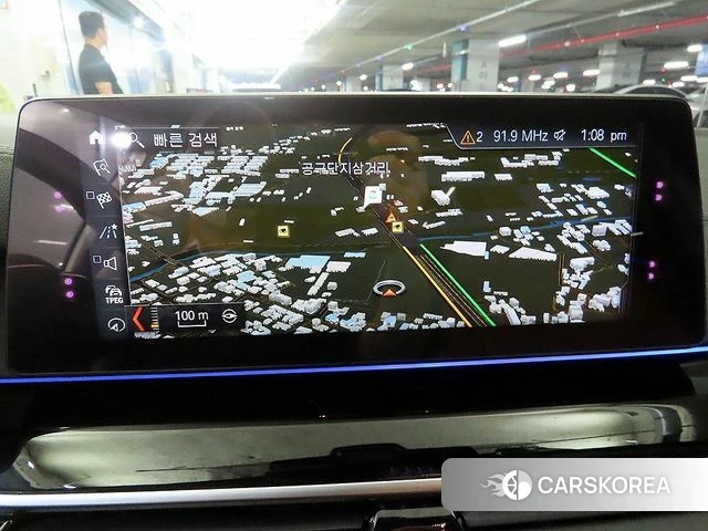 BMW 5 Series (G30) 2018 Белый из Кореи, фото 5