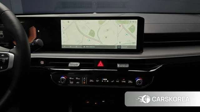 Kia The New K5 Hybrid 3rd generation 2025 Белый из Кореи, фото 5