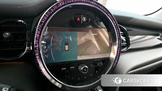 Mini Cooper 2023 Белый из Кореи, фото 5