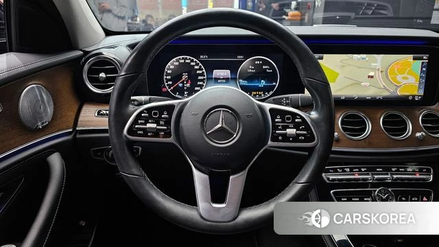Mercedes-Benz E-Class W213 2018 Черный из Кореи, фото 5
