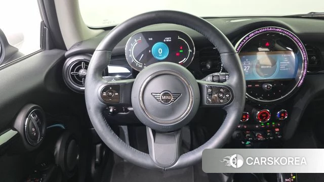 Mini Cooper 2023 Серебристо-серый из Кореи, фото 5