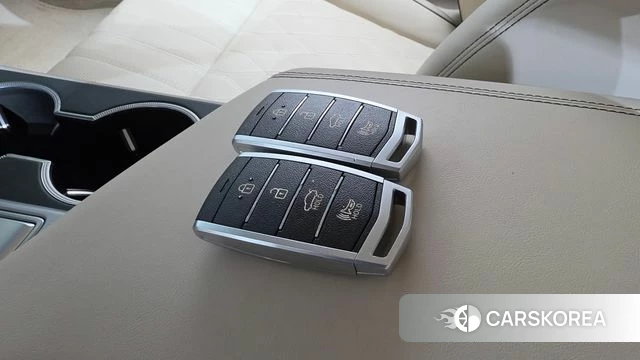 Genesis G70 2018 Черный из Кореи, фото 5