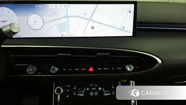 Genesis GV70 2024 Серый из Кореи, фото 5