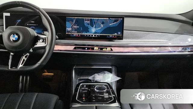 BMW 7 Series (G70) 2024 Черный из Кореи, фото 5