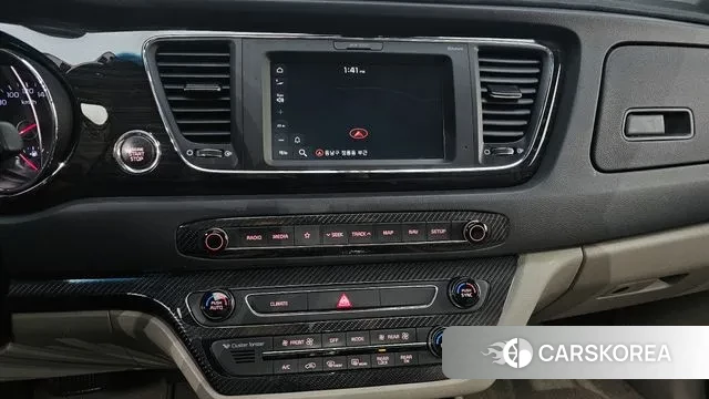 Kia The New Carnival 2018 Серый из Кореи, фото 5