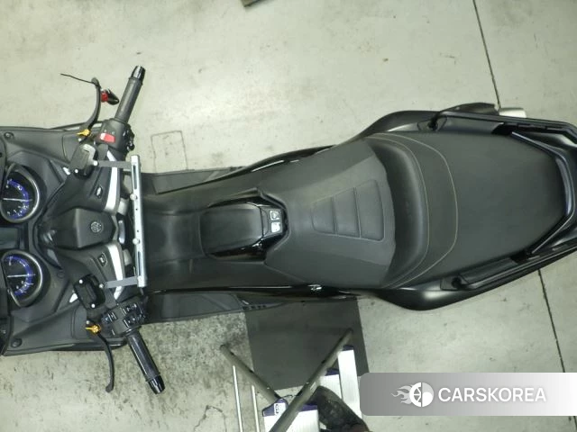 Yamaha T-MAX 530 DX 2017 из Японии, фото 4