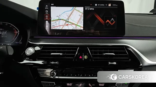 BMW 6 Series GT (G32) 2022 Белый из Кореи, фото 5