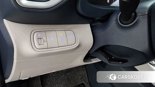 Hyundai Venue 2024 Белый из Кореи, фото 5