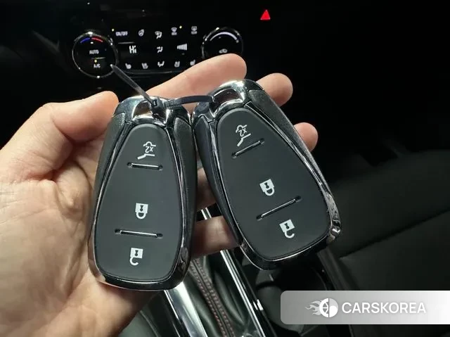 Chevrolet (GM Daewoo) Trax Crossover 2023 Белый из Кореи, фото 5