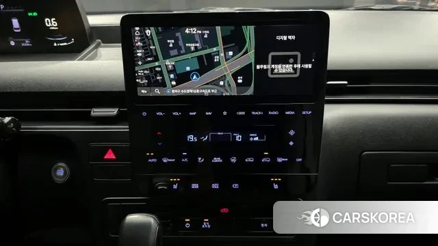 Hyundai Staria 2023 Желтый из Кореи, фото 5