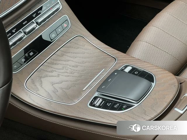Mercedes-Benz E-class 2022 Черный из Китая, фото 5
