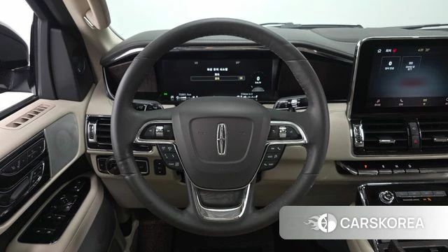Lincoln Navigator 4th generation 2021 Черный из Кореи, фото 5