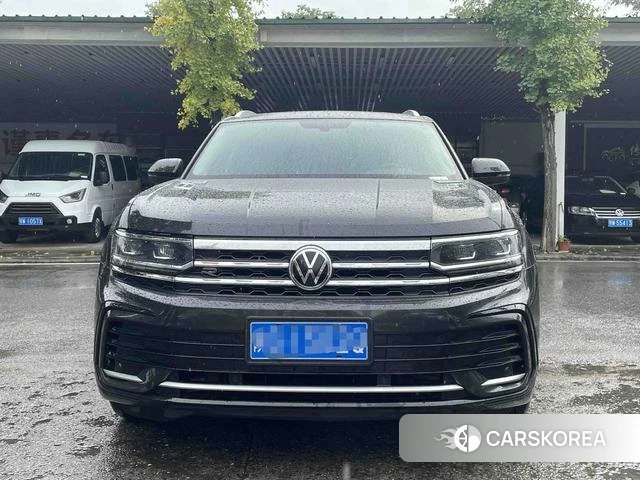 Volkswagen Tourang 2022 Черный из Китая, фото 5
