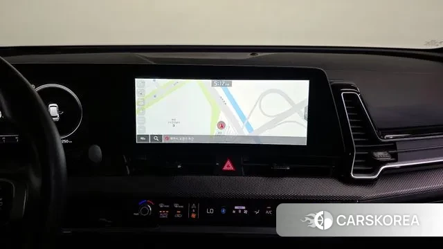 Kia Sportage 5th Generation 2022 Белый из Кореи, фото 5