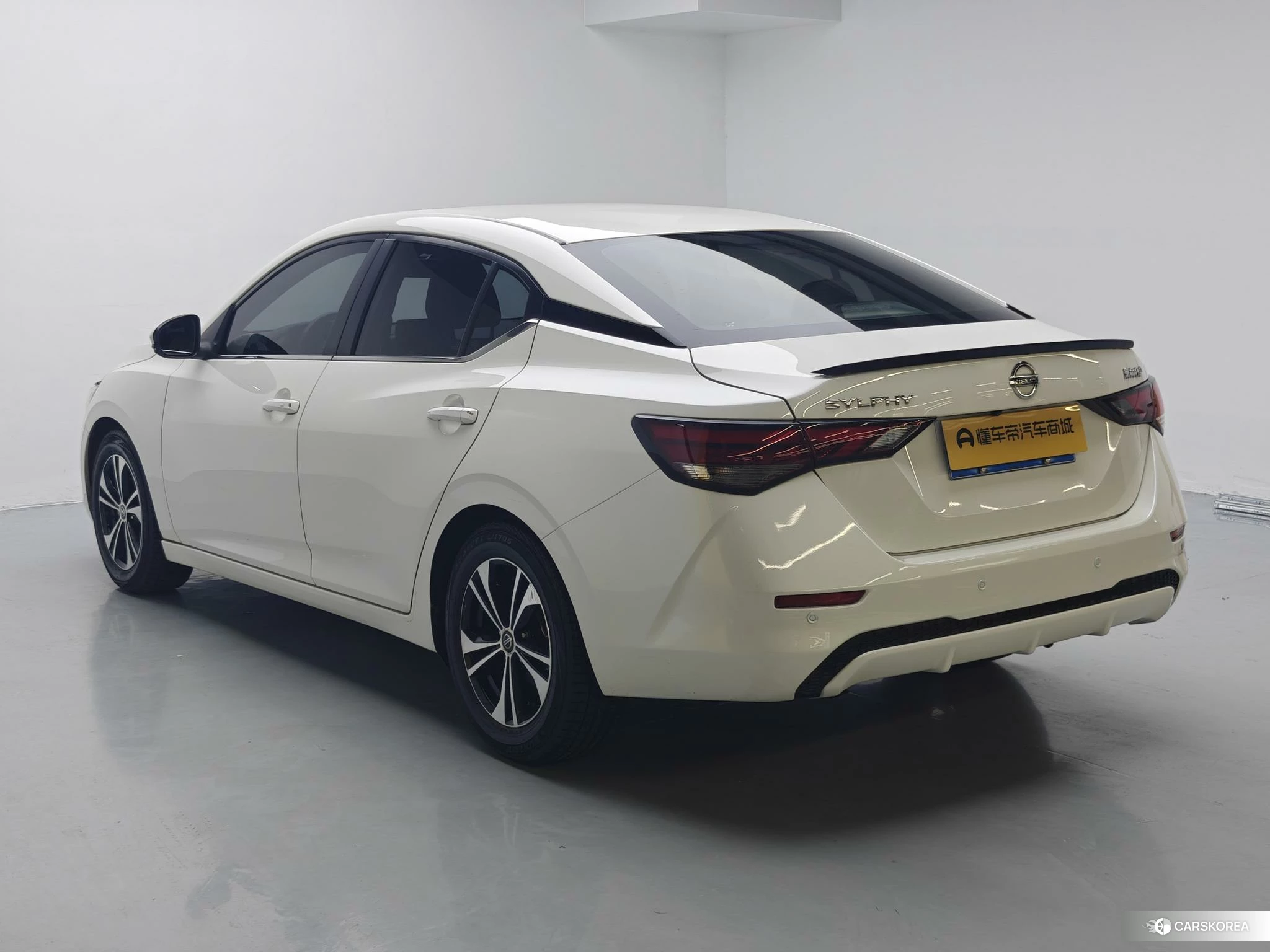 Nissan Xuan Yi 2020 Белый из Китая, фото 5