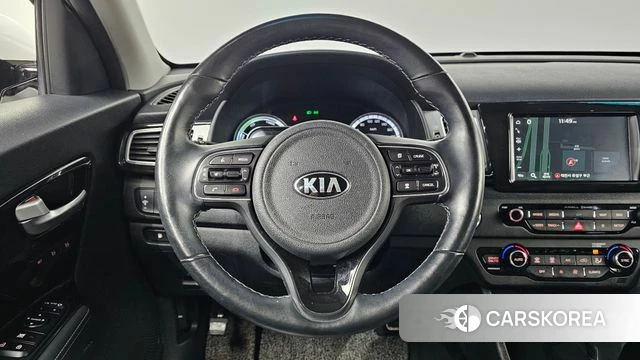 Kia Niro 2019 Белый из Кореи, фото 5