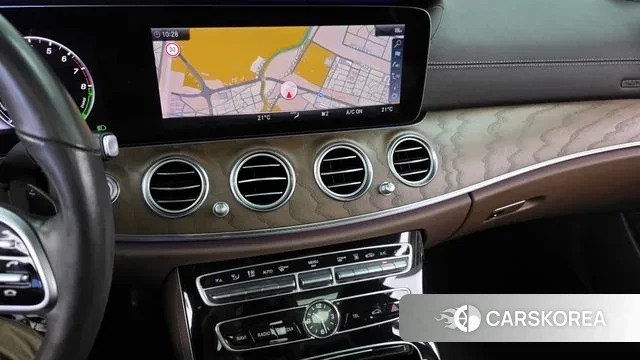 Mercedes-Benz E-Class W213 2019 Серый из Кореи, фото 5