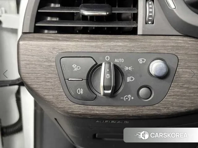 Audi A4 (B9) 2019 Белый из Кореи, фото 5