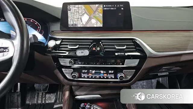 BMW 5 Series (G30) 2020 Синий из Кореи, фото 5