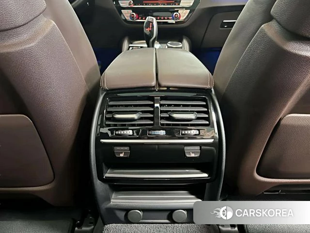 BMW 5 Series (G30) 2019 Серый из Кореи, фото 5