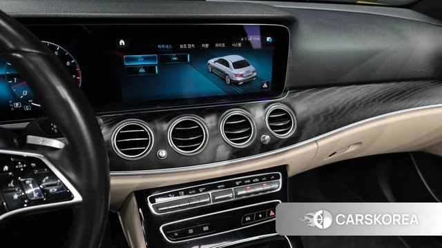 Mercedes-Benz E-Class W213 2022 Черный из Кореи, фото 5