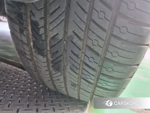 Volkswagen Touareg 3rd generation 2023 Цвет тростника из Кореи, фото 5