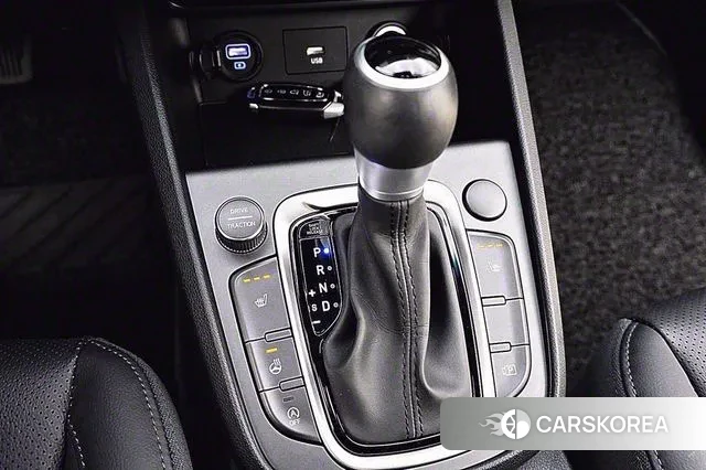 Hyundai The New Kona 2021 Серебристо-серый из Кореи, фото 5