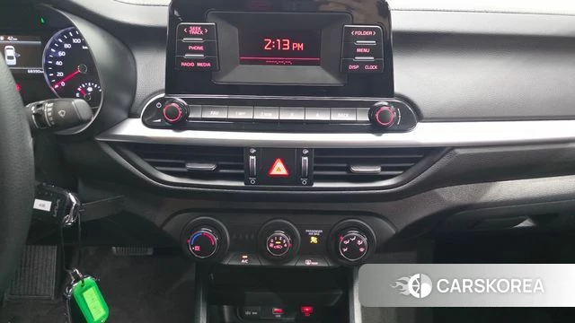 Kia The New K3 2nd generation 2022 Белый из Кореи, фото 5