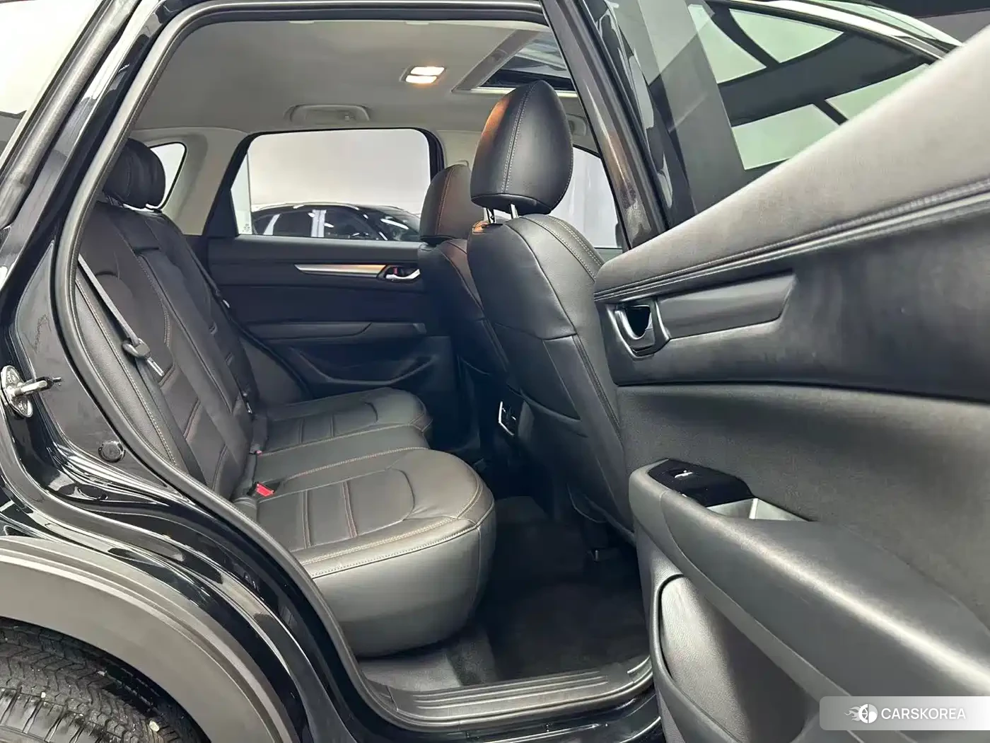 Mazda CX-5 2023 Черный из Китая, фото 5