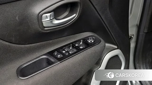 Jeep Renegade 2020 Цвет тростника из Кореи, фото 5