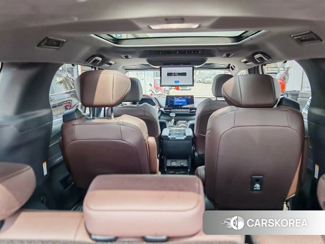 Toyota Saina 2022 Белый из Китая, фото 5