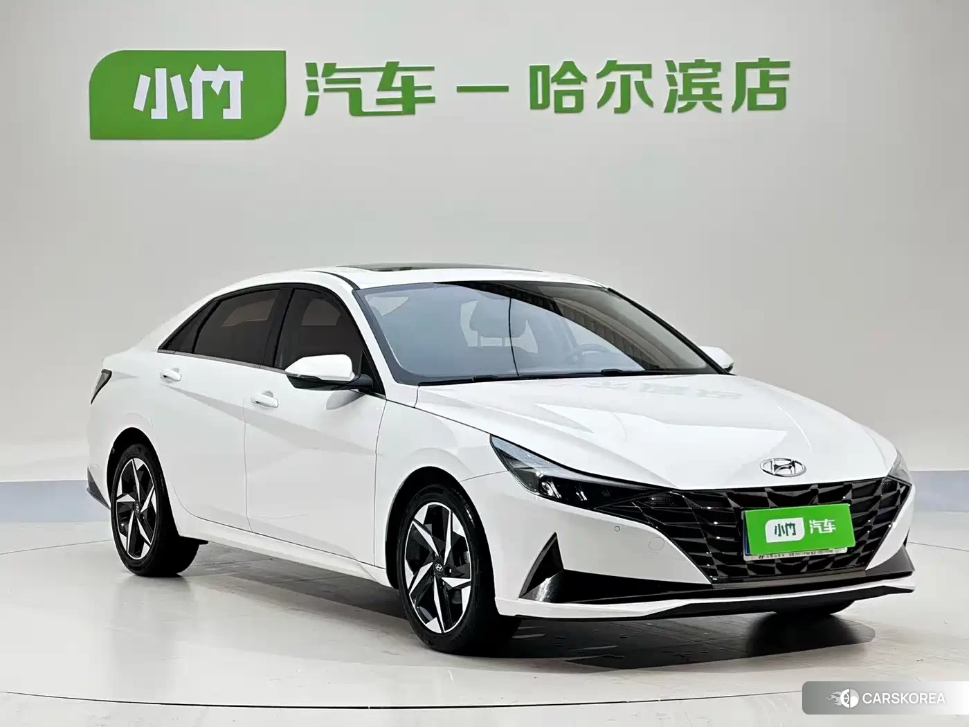 Hyundai Elantra 2022 Белый из Китая, фото 5