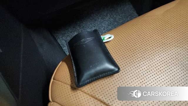 Land Rover Discovery 5 2018 Черный из Кореи, фото 5