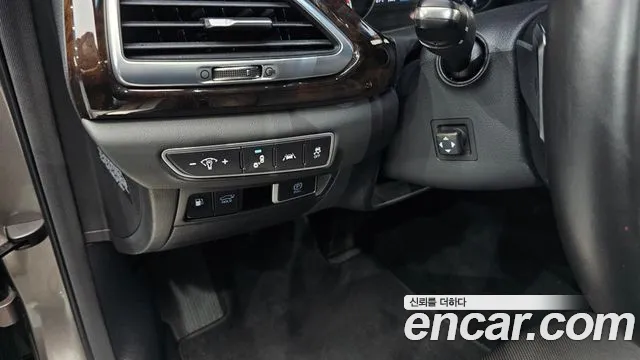 Genesis G90 2019 Песочный из Кореи, фото 5