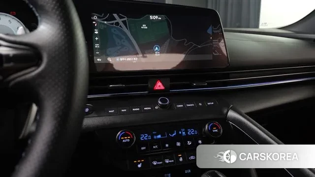 Hyundai Avante (CN7) 2023 Серебристо-серый из Кореи, фото 5