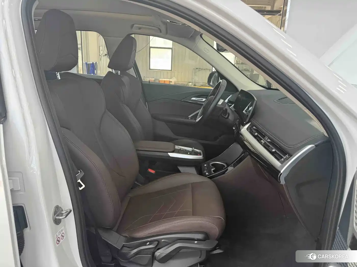 BMW X1 2024 Белый из Китая, фото 5